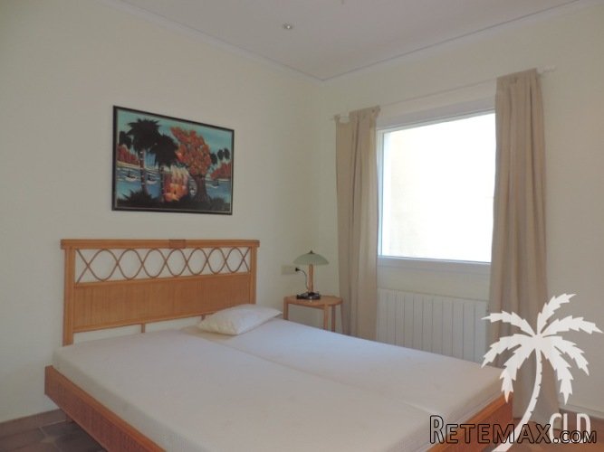 This Villa is distributed in: 2 Bedrooms, 2 bathrooms, one.. - 8