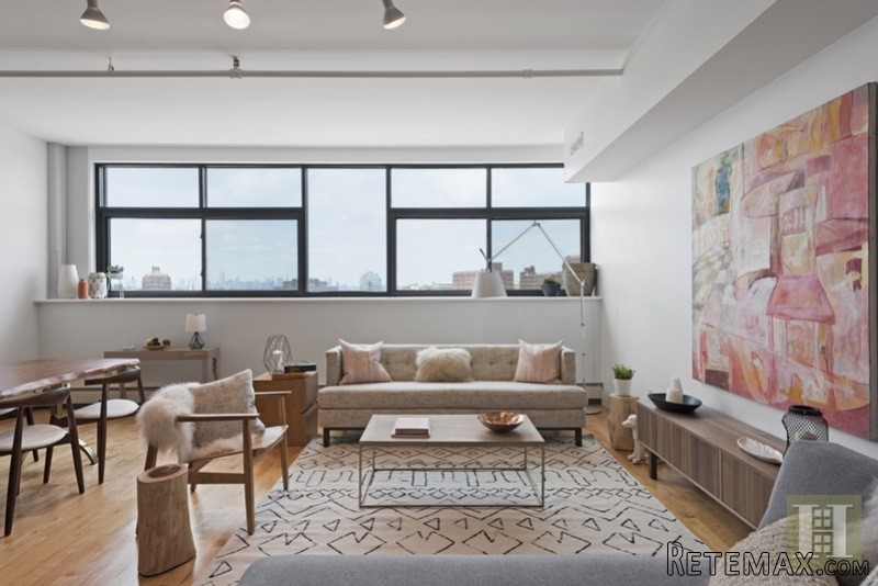 3 bedroom Apartment For Sale: 535 DEAN..