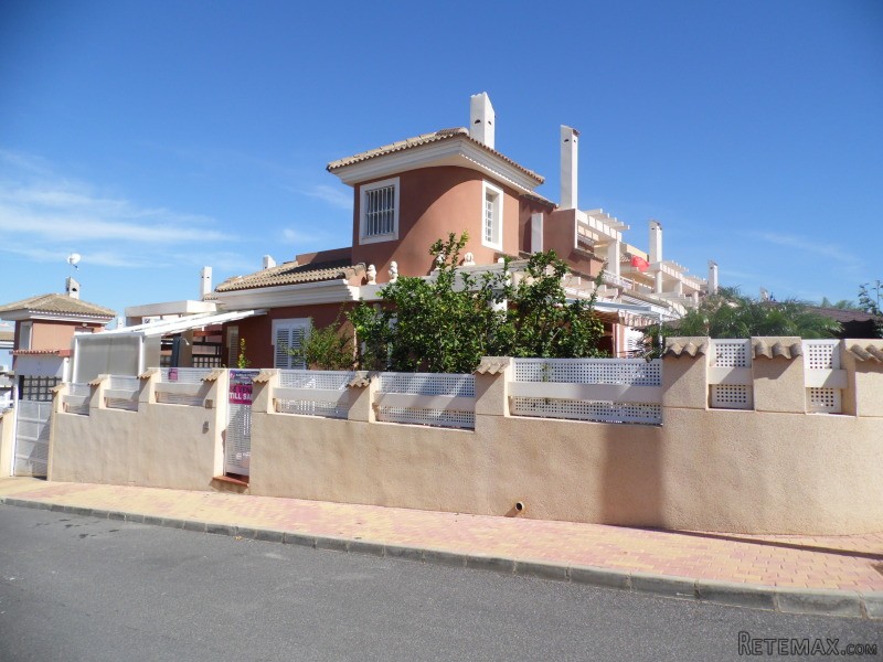 3 Bedrooms - Property - Alicante - For.. - 2