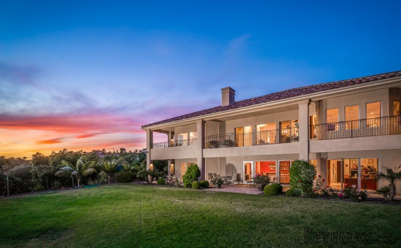 6638 Morro Heights Road