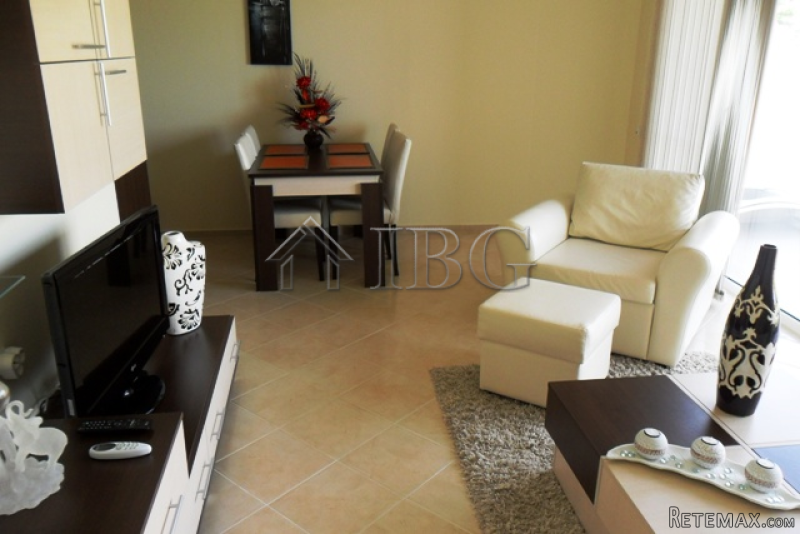 Stylish Two-Bedroom Apartment in Solo 2.. - 2