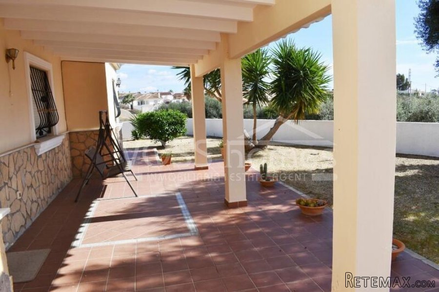 EXCLUSIVE TO VOSS HOMES - A spacious, recently decorated.. - 8