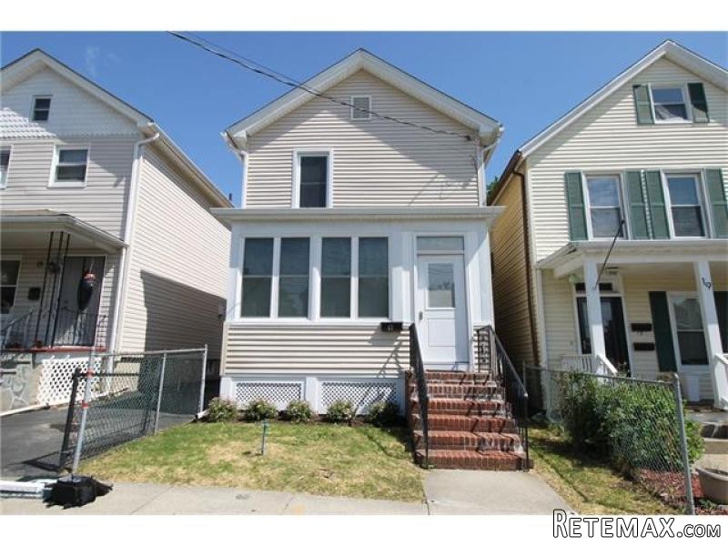 2 bedroom House For Sale: 17 Lafayette..