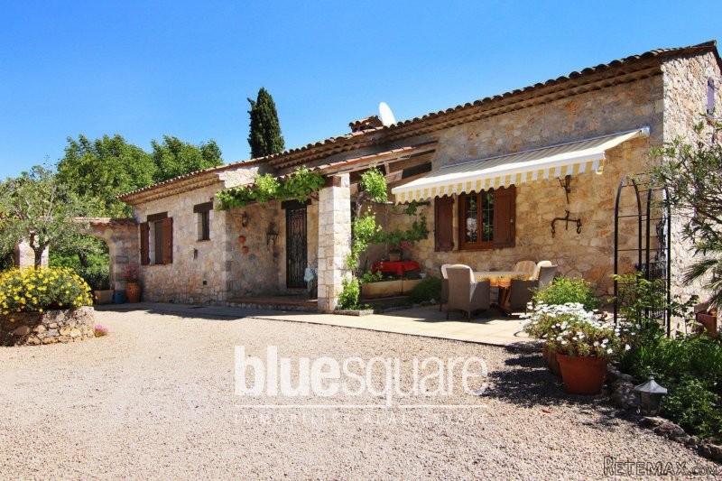 ANCIENT COUNTRY-HOUSE - FAYENCE