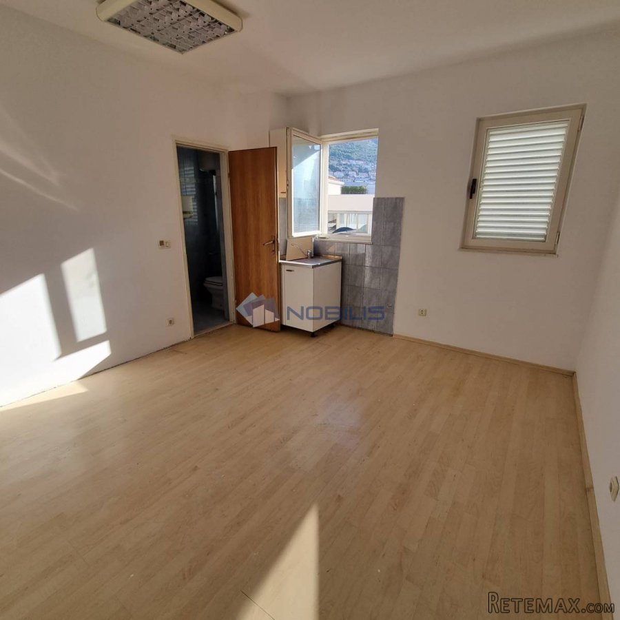 Dubrovnik, Batala, poslovni prostor, 47m2, 2.kat, lift - 2