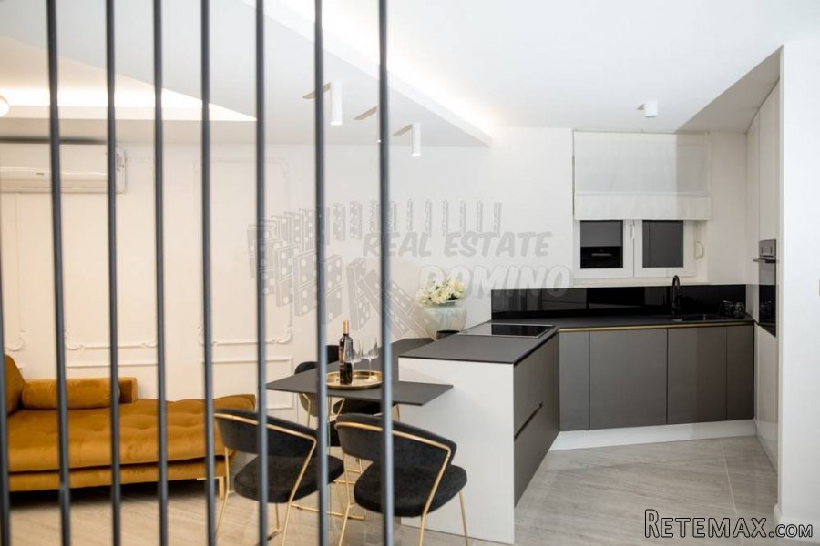 Prekrasni dvoetažni apartman s bazenom! - 3