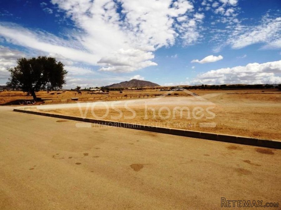 Huge 2 storey, very high quality, village property for sale.. - 5