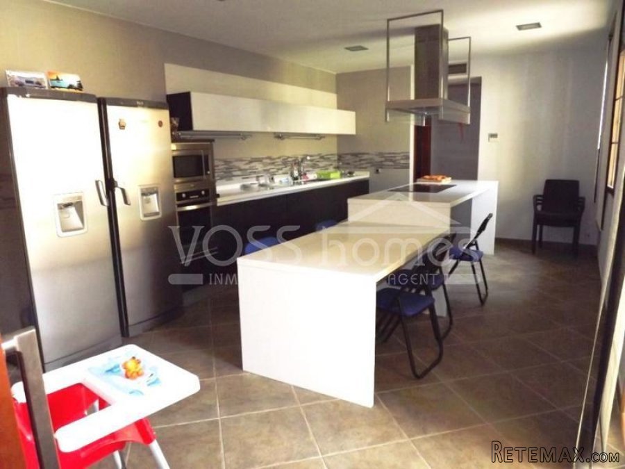 Huge 2 storey, very high quality, village property for sale.. - 6