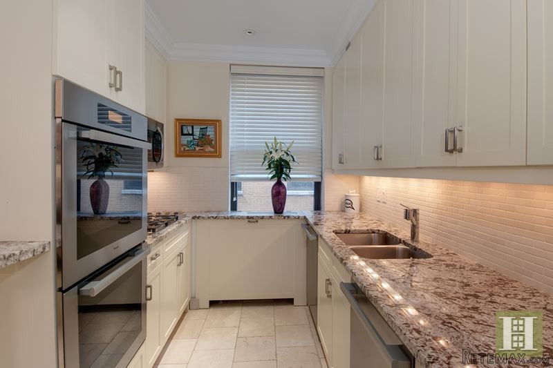 4 bedroom Apartment For Sale: 905 WEST.. - 2