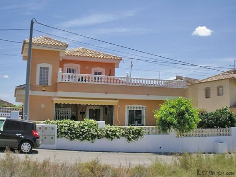 Fortuna - 3 Bedroom Detached Villa For..