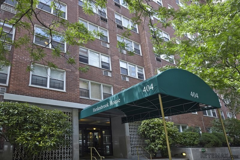 Condo - New York State - For Sale - 2