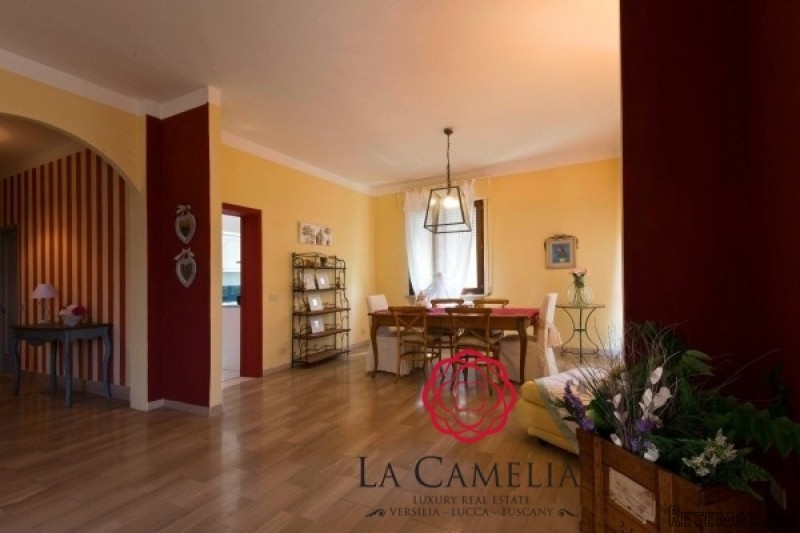 For Sale Apartment Lucca - 2