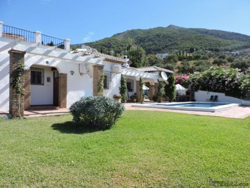 4 bedroom, 4 bathroom Finca/Country.. - 2