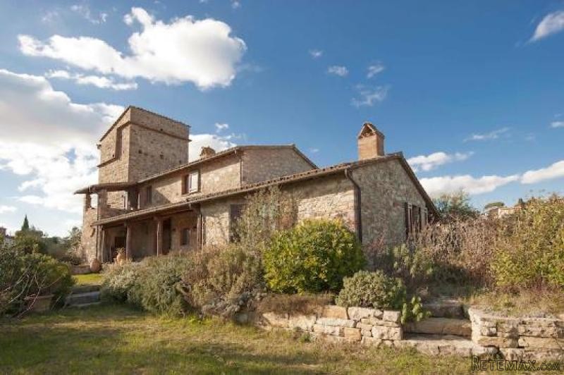 House - Umbria - For Sale
