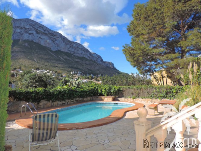 2 Bedroom Villa for sale in Denia with air conditioning, 2.. - 2