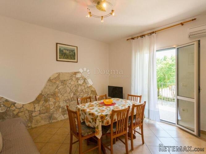 Stan za najam, 81 m², Labin - 2