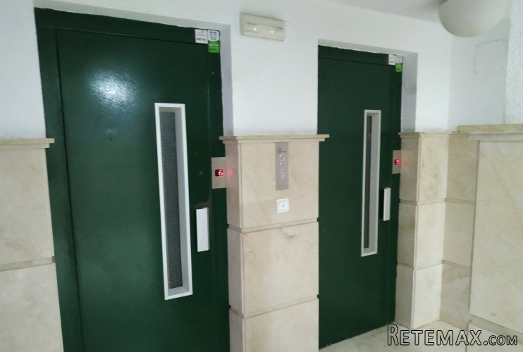 Large apartment by the sea, TorreviejaEntrance with a.. - 3