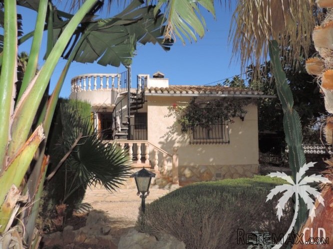2 Bedroom Villa for sale in Denia with air conditioning, 2.. - 4