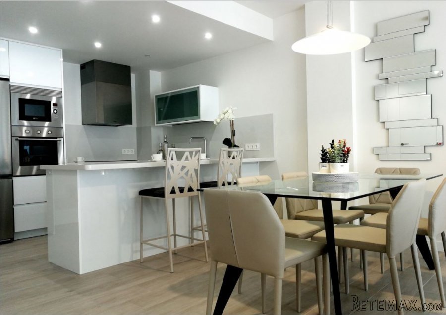 Wonderful triplex townhouse located in Villamartín.. - 4