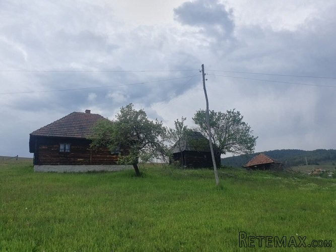 Na prodaju plac 40 ari sa starom Chalet kucom na Zlatiboru - 6
