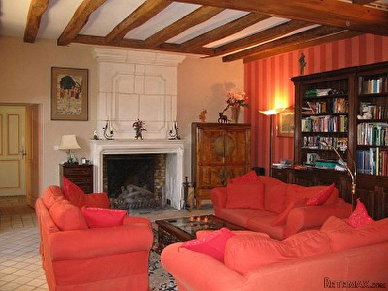 Prestige Property Split into Holiday.. - 2