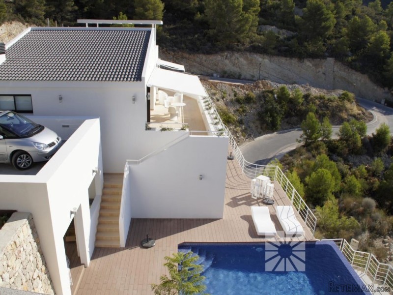 3 Bedrooms - Villa - Alicante - For Sale
