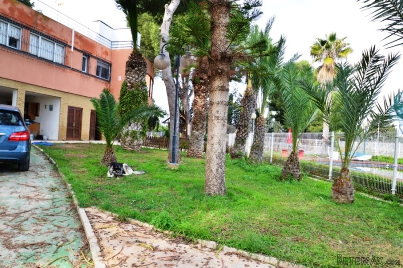 6 Bedrooms - Villa - Alicante - For Sale