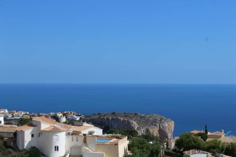 Well maintained detached villa with fantastic panoramic sea.. - 2