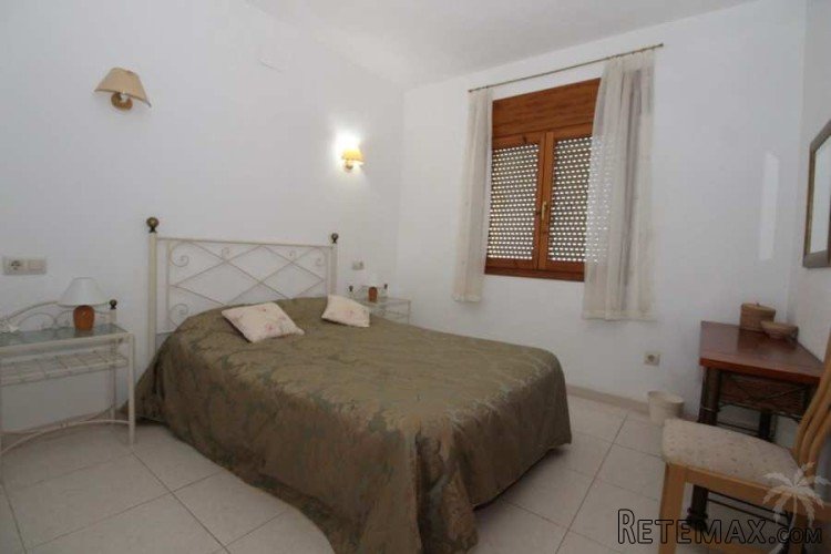 Well maintained detached villa with fantastic panoramic sea.. - 6