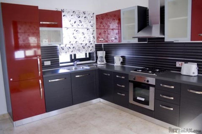 Flat, Luxurious Finish