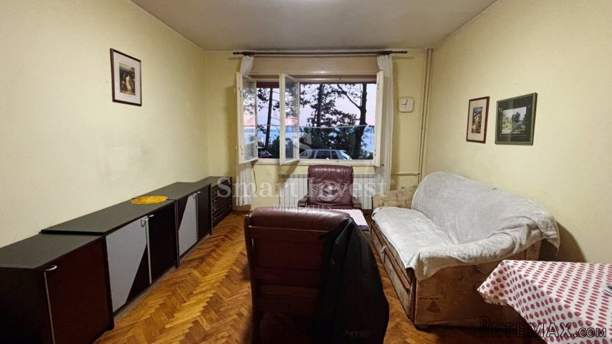 GORNJA VEŽICA, stan 2S+DB s pogledom na more, za adaptaciju