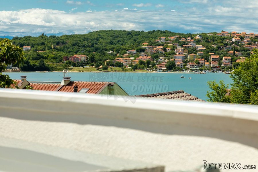 Prekrasna dvojna kuća s bazenom 100 metara od mora! Soline! - 9