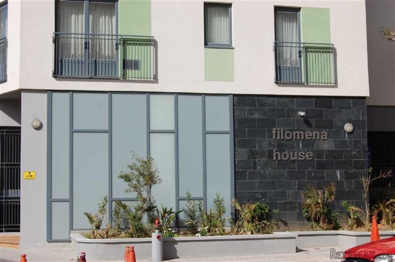 3 bed apartment in Filomena House - 2