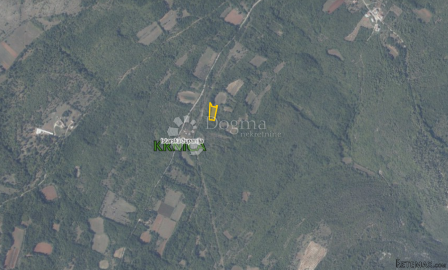 Poljoprivredno zemljište 2943 m2 - 2