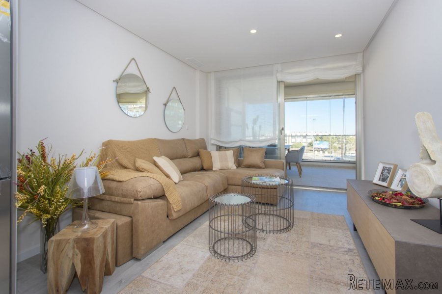 Penthouse located in La Zenia, Orihuela Costa. The property.. - 3