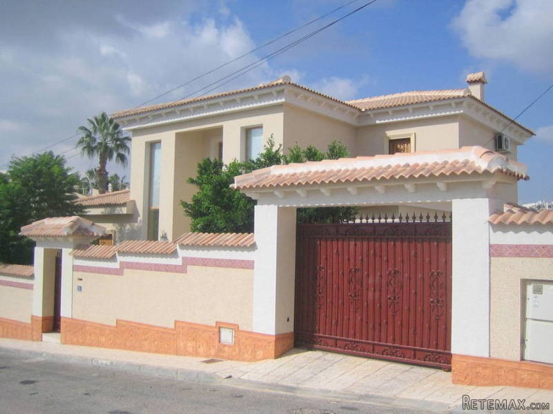 3 bed Villa Ciudad Quesada Ref: LPERL357