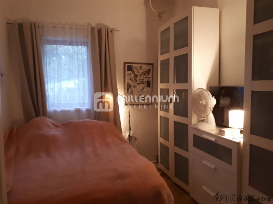 Ika, 89m2, dvije stambene jedinice, bazen, parking - 5