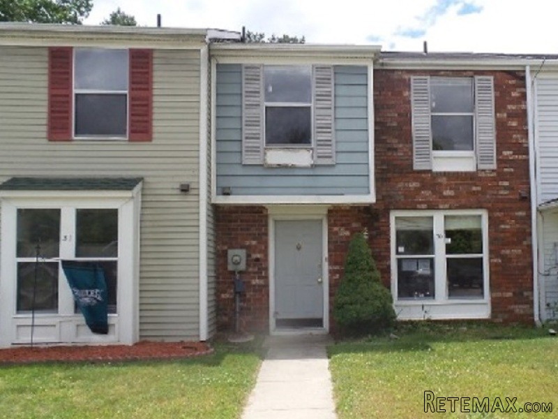 30 Vanderbilt Ct Sicklerville, NJ..