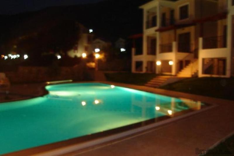 2 bed apartment for sale - 2