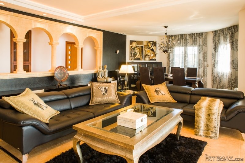 BEAUTIFUL HOUSE - 2