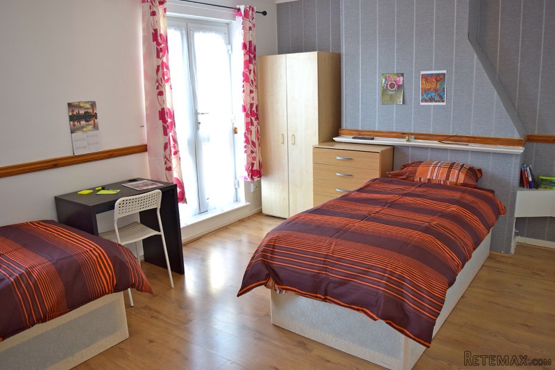 Room share for men, Zone 2, Devons road