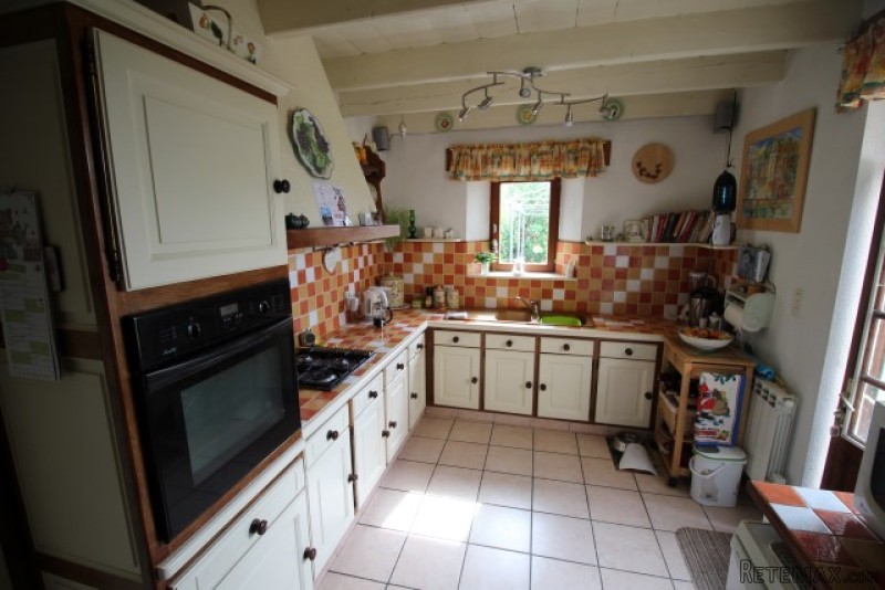 Lovely Three Bedroom Country House - 2