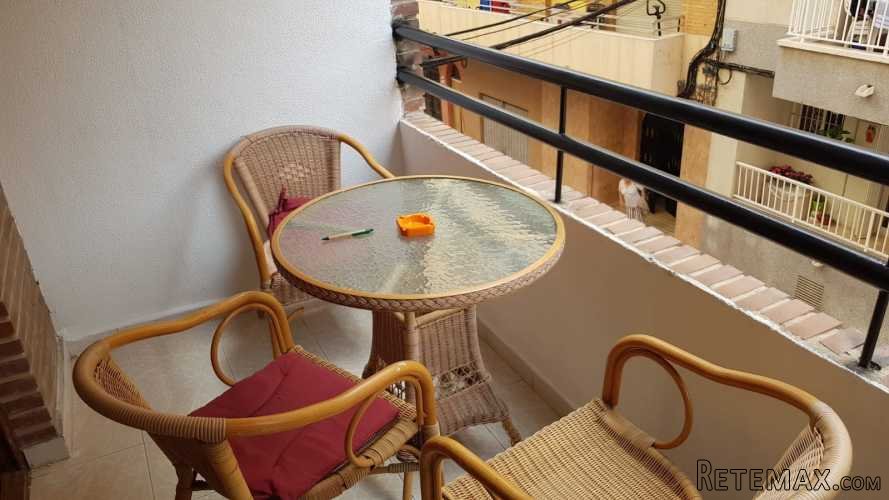 Apartamento en Torrevieja, junto a minigolfSe vende piso.. - 2