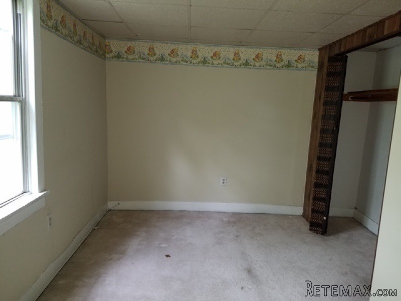 513 Warren St Beverly, NJ, 08010.. - 2
