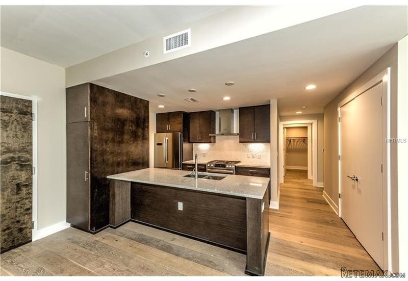 2 bedroom Property For Sale: 199 DALI.. - 2
