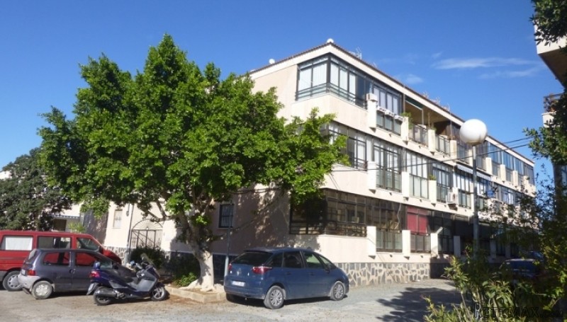 Resale · Apartment · Spain · Costa Bl..