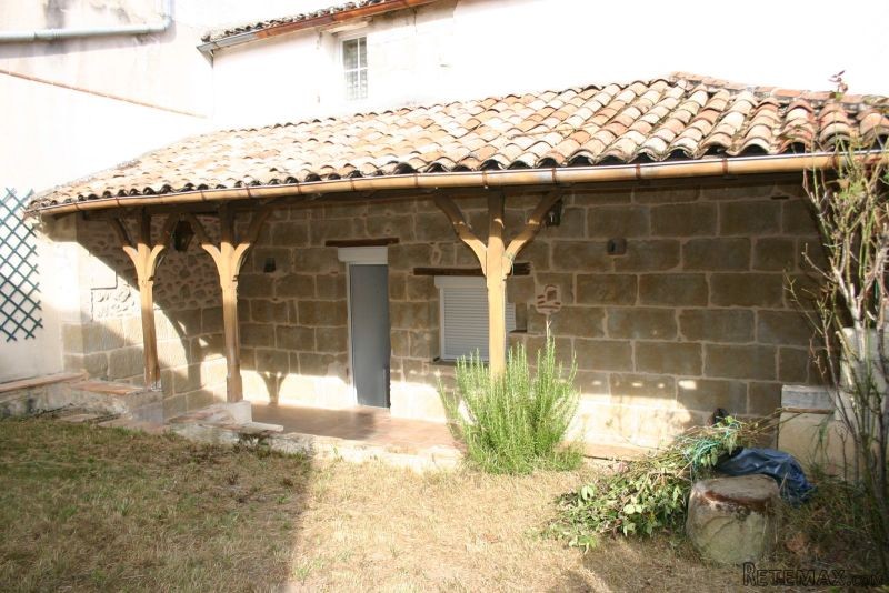 A Large 4 Bedroomed Property Situated..