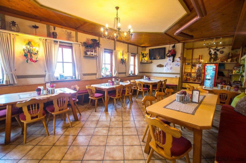 Gastronomy In A Perfect Location With..