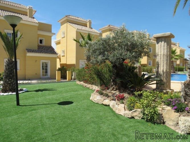 This very luxurious two-story house with a living area of.. - 3