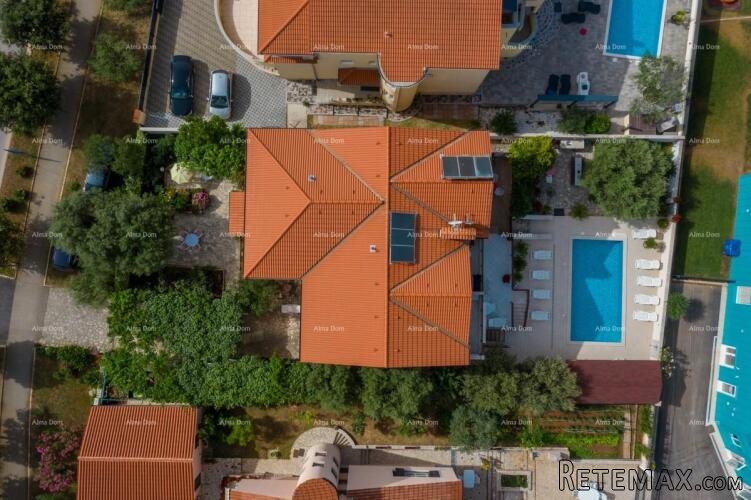 Apartmanska kuća s bazenom!Blizina mora i plaže! Peroj. - 5